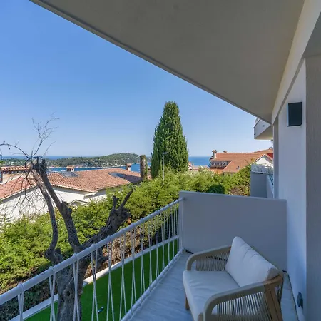 Apartment Exceptional With Terrace & Sea View